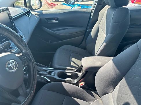 Used 2020 Toyota Corolla LE FWD image 6