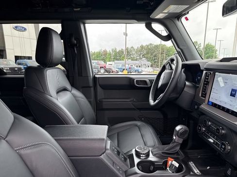 New 2026 Ford Bronco Outer Banks AWD/4WD image 15