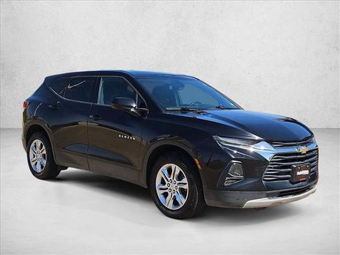 Used 2020 Chevrolet Blazer LT AWD/4WD image 3