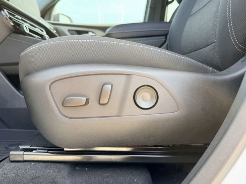 New 2026 Chevrolet Traverse LT w/ Midnight/Sport Edition image 26