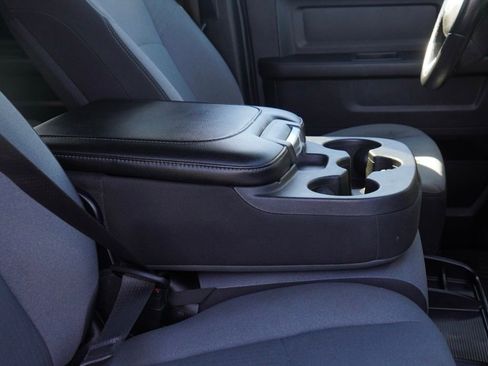 Used 2022 RAM 4500 Tradesman w/ Chrome Appearance Group image 28