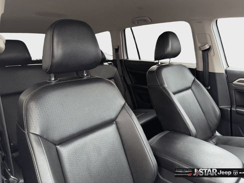 Used 2018 Volkswagen Atlas SE FWD image 13