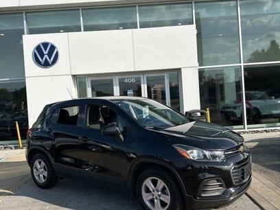 Used 2020 Chevrolet Trax LS w/ Tint and Cruise Package