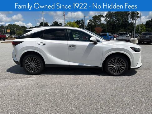 Used 2023 Lexus RX 350 FWD w/ Cold Area Package image 8