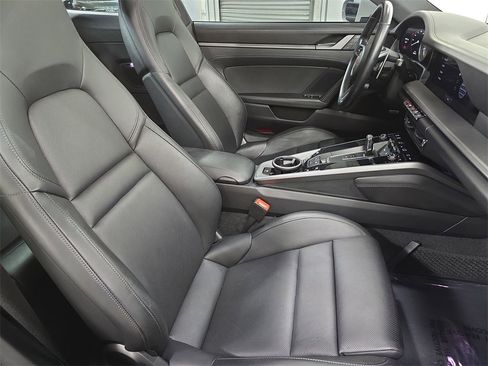 Used 2024 Porsche 911 Carrera S image 27