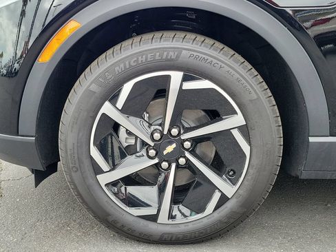 Used 2026 Chevrolet Equinox EV LT FWD image 25