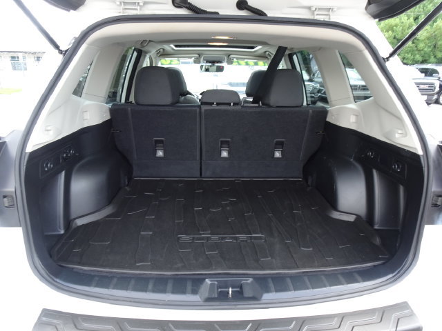 Used 2020 Subaru Forester Premium w/ Popular Package #1 AWD/4WD image 28