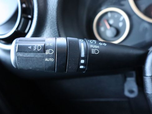 Used 2014 Jeep Wrangler Unlimited Sahara image 30