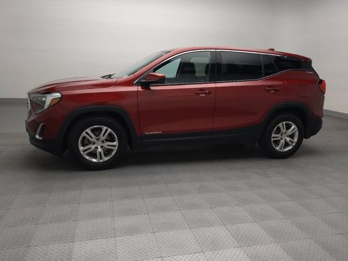 Used 2020 GMC Terrain SLE image 2