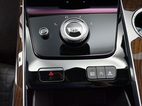 Used 2025 Cadillac Escalade ESV Sport Platinum image 30