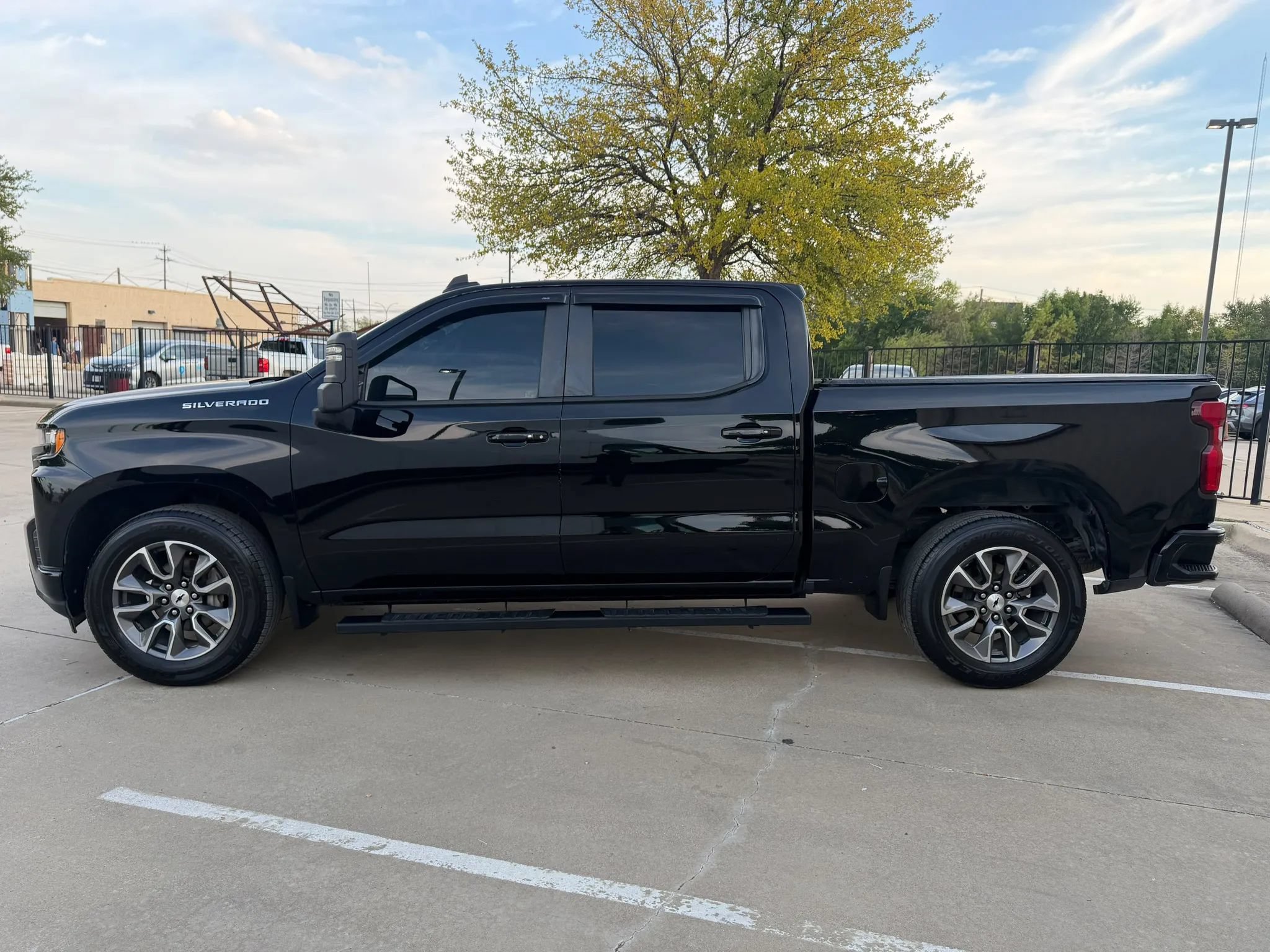 Used 2019 Chevrolet Silverado 1500 RST w/ All-Star Edition RWD image 5