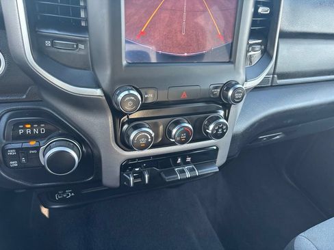 Used 2024 RAM 2500 Big Horn AWD/4WD image 22