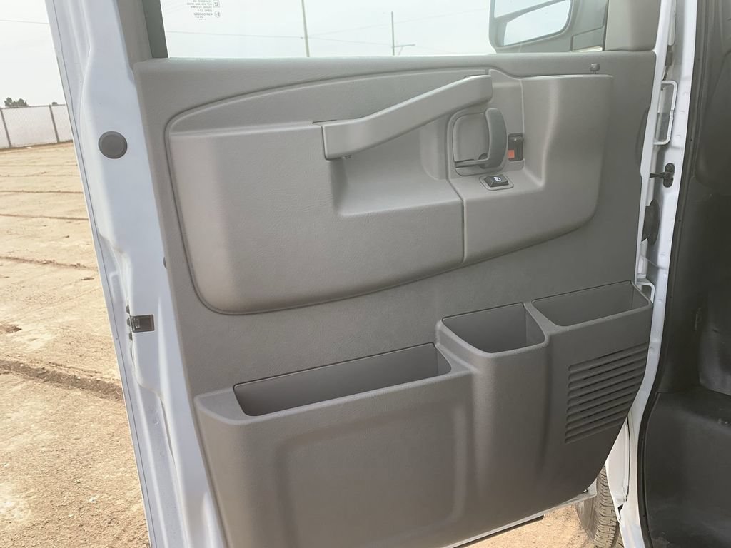 New 2025 Chevrolet Express 2500 w/ Driver Convenience Package RWD image 20