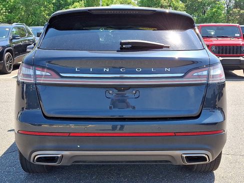 Used 2022 Lincoln Nautilus Reserve AWD/4WD image 5