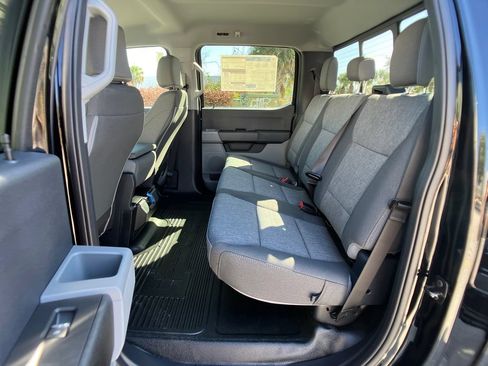 New 2026 Ford F250 XL w/ XL Driver Assist Package AWD/4WD image 29