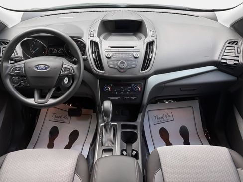 Used 2018 Ford Escape SE w/ Ford Safe & Smart Package AWD/4WD image 16