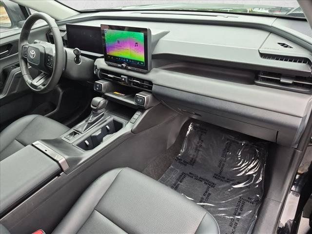 Used 2026 Toyota RAV4 XLE Premium FWD image 22