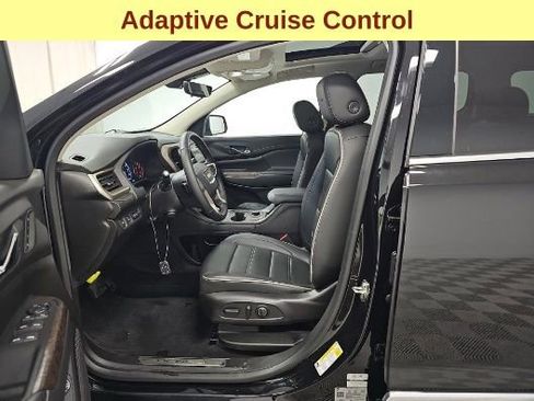 Used 2023 GMC Acadia Denali w/ Denali Ultimate Package image 10