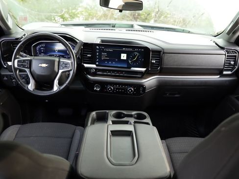 Used 2022 Chevrolet Silverado 1500 LT image 20