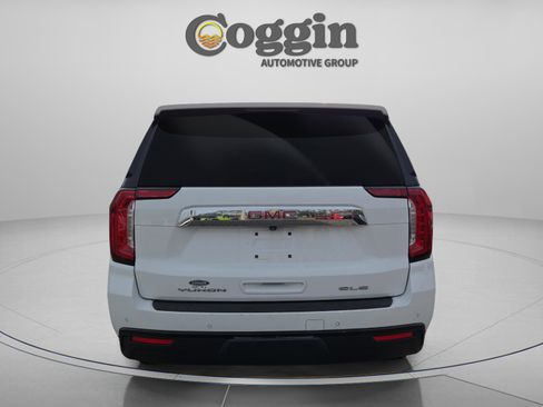 Used 2022 GMC Yukon SLE image 5