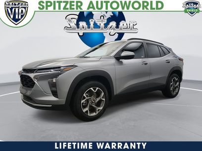 New 2026 Chevrolet Trax LT w/ Driver Confidence Package