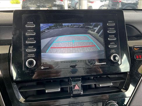 Used 2021 Toyota Camry SE image 21