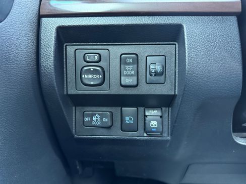 Used 2018 Toyota Tundra Limited w/ Limited Premium Package image 20