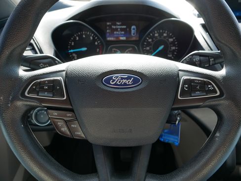 Used 2018 Ford Escape SE image 25