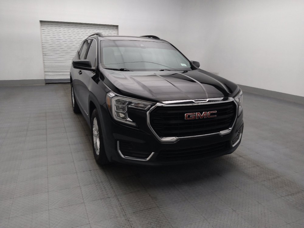 Used 2023 GMC Terrain SLE w/ Driver Convenience Package FWD image 14