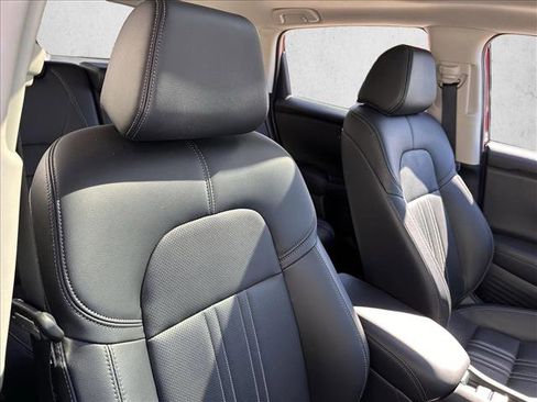 Used 2023 Honda HR-V EX-L image 29