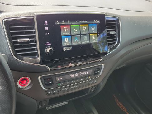 Used 2022 Honda Passport TrailSport image 25