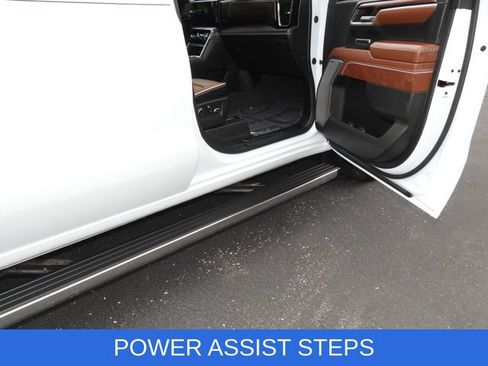Used 2026 GMC Sierra 1500 Denali Ultimate AWD/4WD image 2