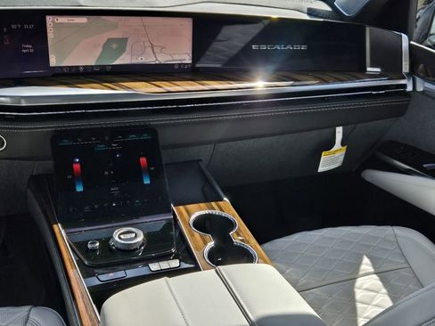 New 2026 Cadillac Escalade Platinum Sport image 35