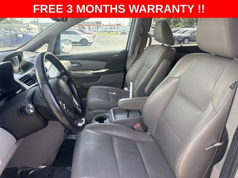 Used 2014 Honda Odyssey Touring image 14