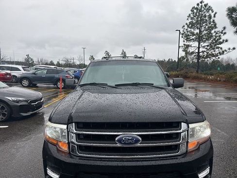 Used 2017 Ford Expedition EL XLT w/ Equipment Group 202A image 2