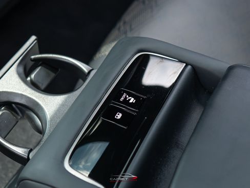 Used 2018 Lexus LS 500 F Sport w/ Accessory Package (Z1) AWD/4WD image 23
