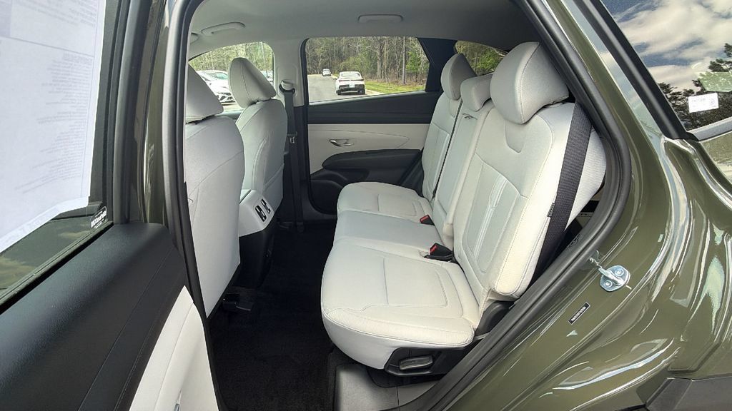 New 2026 Hyundai Tucson SEL Plus FWD image 23