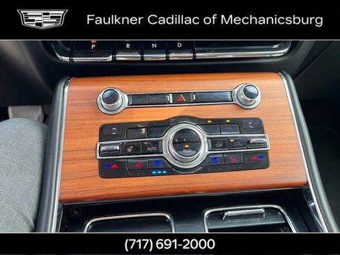 Used 2020 Lincoln Aviator Reserve w/ Equipment Group 202A AWD/4WD image 23