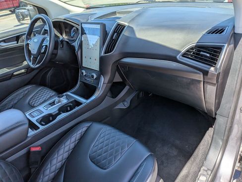 Used 2024 Ford Edge Titanium AWD/4WD image 33