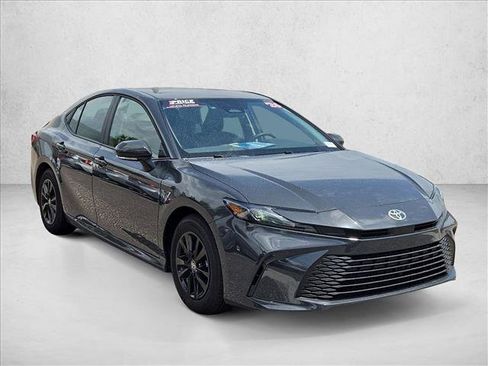 Used 2026 Toyota Camry LE FWD image 3