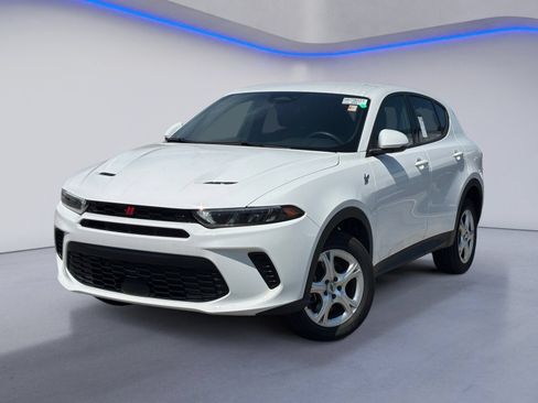 Used 2024 Dodge Hornet GT AWD/4WD image 2