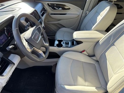 Used 2019 GMC Terrain Denali w/ Advanced Safety Package image 18