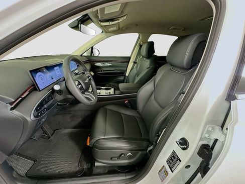 New 2026 Genesis GV70 2.5T AWD/4WD image 16