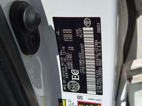 Used 2019 Toyota Camry LE FWD image 33