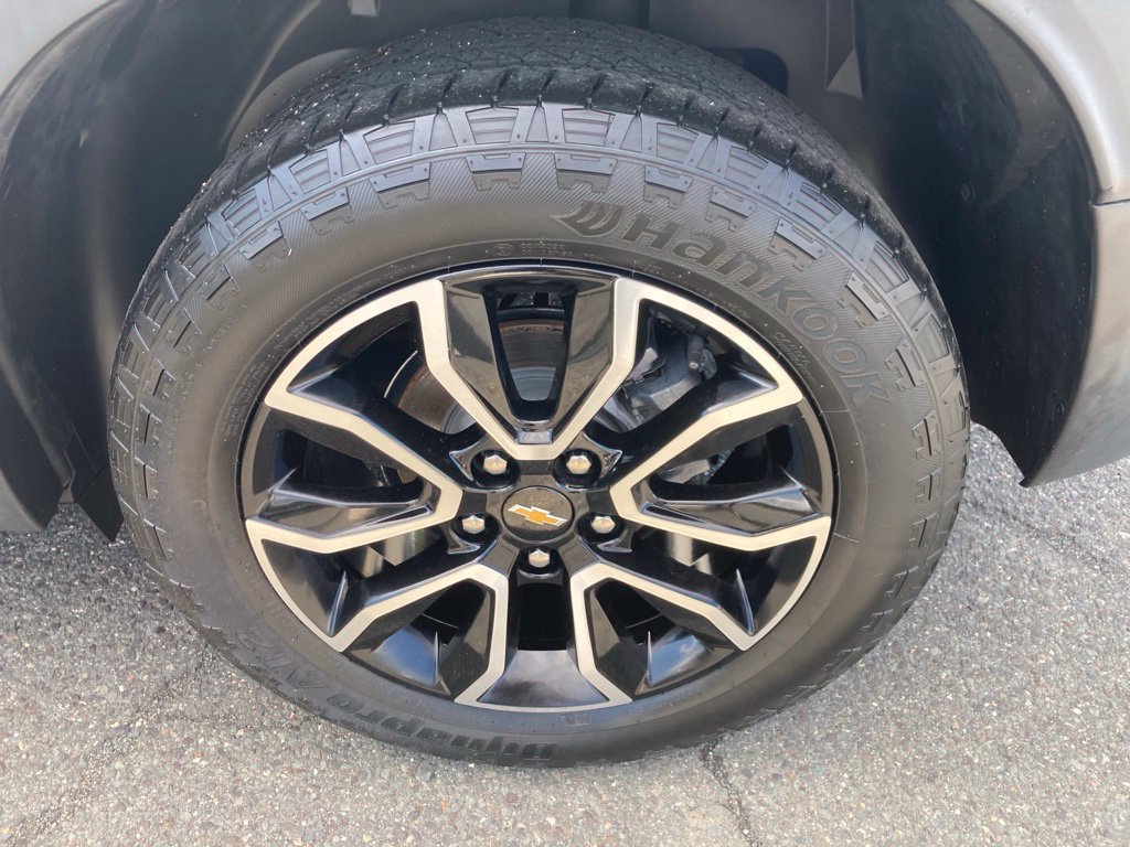 Used 2021 Chevrolet TrailBlazer ACTIV w/ Sun and Liftgate Package AWD/4WD image 39