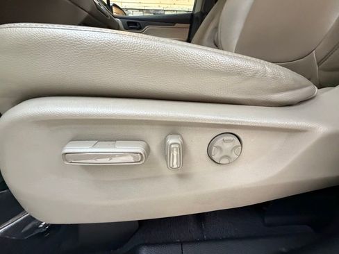 Used 2018 Honda Odyssey EX-L image 24