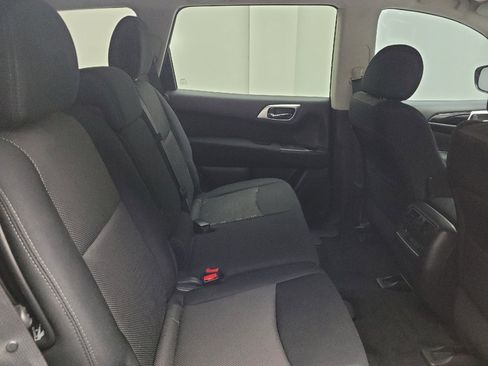Used 2017 Nissan Pathfinder SV w/ Trailer Tow Package AWD/4WD image 19