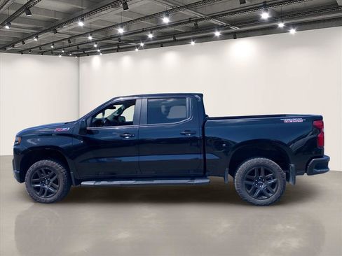 Used 2021 Chevrolet Silverado 1500 LT Trail Boss w/ Convenience Package II AWD/4WD image 4