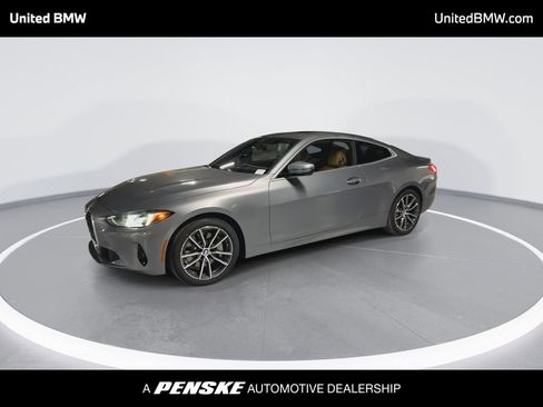 Used 2025 BMW 430i xDrive Coupe w/ Convenience Package image 4