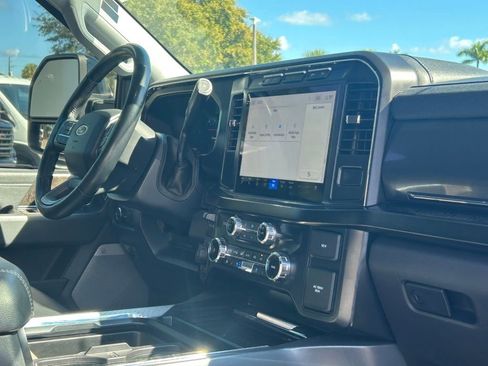 Used 2024 Ford F250 Lariat w/ Sport Appearance Package image 30